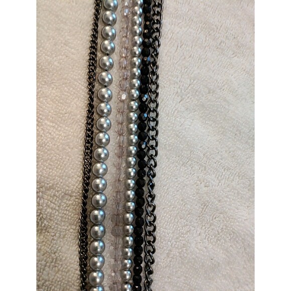 Premier Design Multi-Strand Silver Tone Beads and Gun Metal Chains - Picture 7 of 9